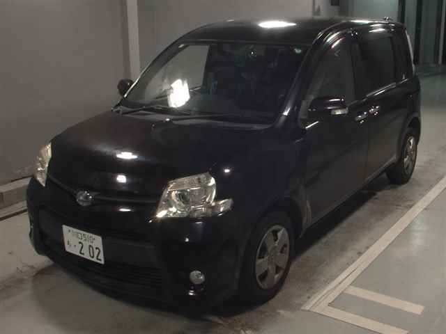 TOYOTA SIENTA 2011