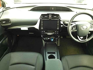 TOYOTA PRIUS 2022