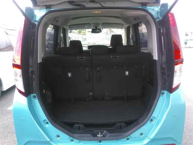 TOYOTA ROOMY 2022