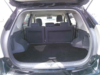 TOYOTA PRIUS ALPHA 2012