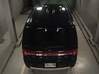 MITSUBISHI DELICA D5 2010