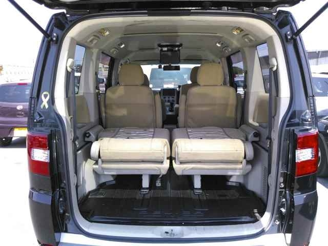 MITSUBISHI DELICA D5 2010