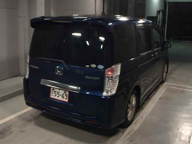 HONDA STEP WAGON 2011