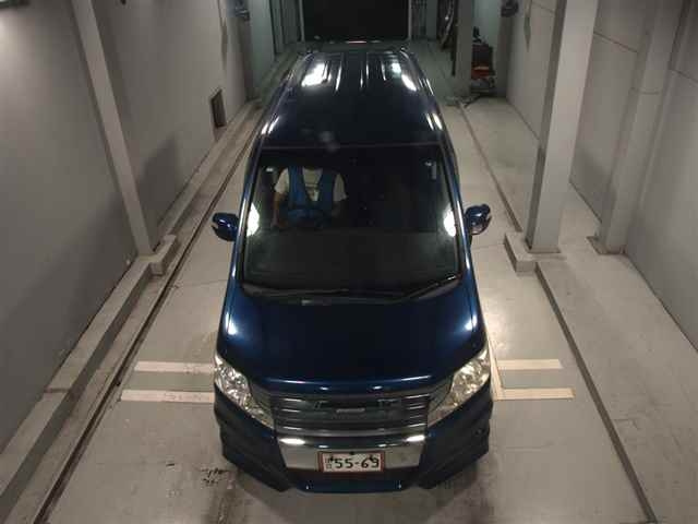 HONDA STEP WAGON 2011