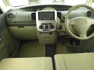 DAIHATSU TANTO 2009