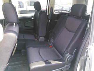 NISSAN SERENA 2012