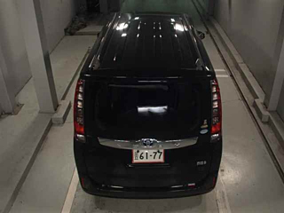 TOYOTA NOAH 2016