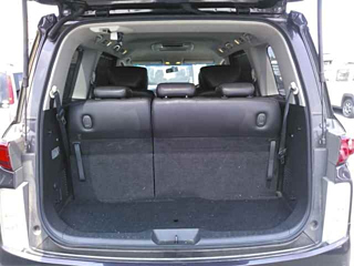 NISSAN ELGRAND 2011