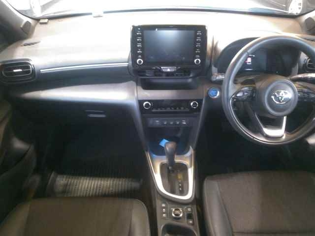 TOYOTA YARIS CROSS 2023