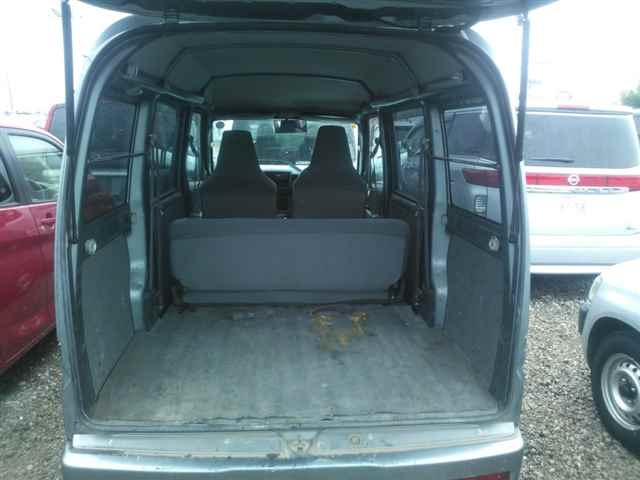 NISSAN CLIPPER VAN 2013
