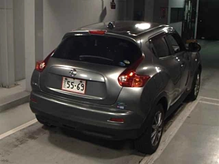 NISSAN JUKE 2010
