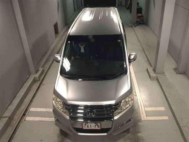 HONDA STEP WAGON 2010