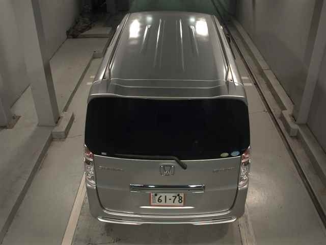 HONDA STEP WAGON 2010