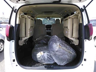 TOYOTA ALPHARD 2017