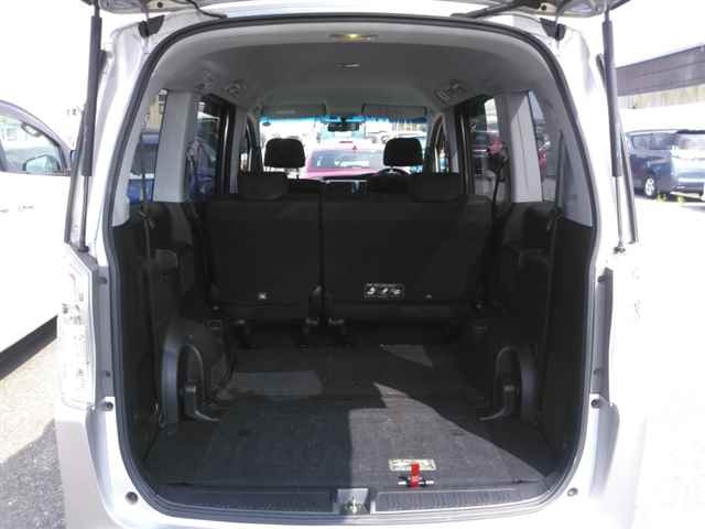 HONDA STEP WAGON 2010