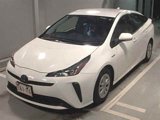 TOYOTA PRIUS 2019