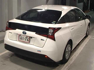 TOYOTA PRIUS 2019
