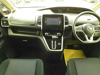 NISSAN SERENA 2018