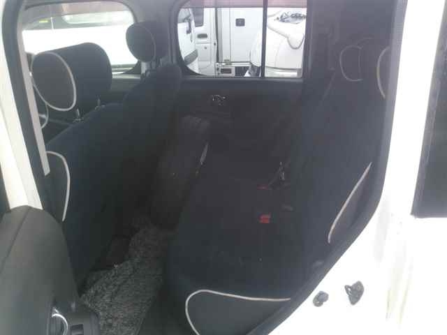 NISSAN CUBE 2012