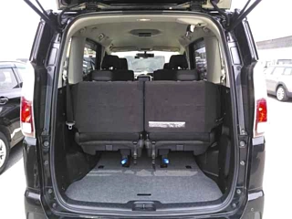 NISSAN SERENA 2018