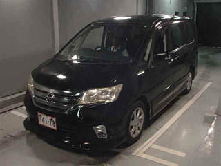 NISSAN SERENA 2010