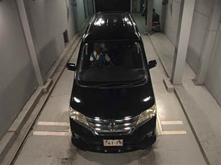 NISSAN SERENA 2010