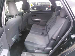 TOYOTA PRIUS ALPHA 2013