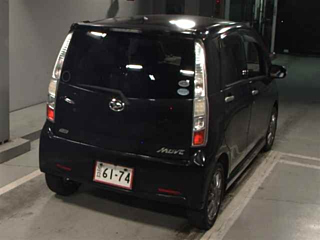DAIHATSU MOVE 2011