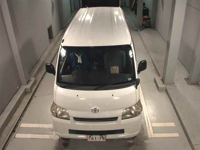 TOYOTA TOWN ACE VAN 2014