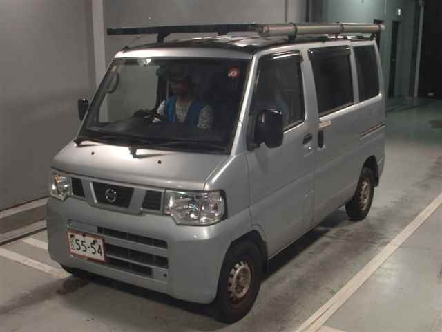NISSAN CLIPPER VAN 2013