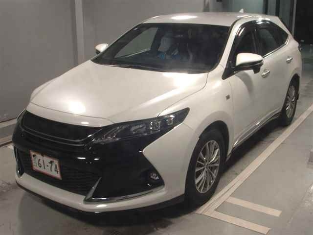 TOYOTA HARRIER 2015