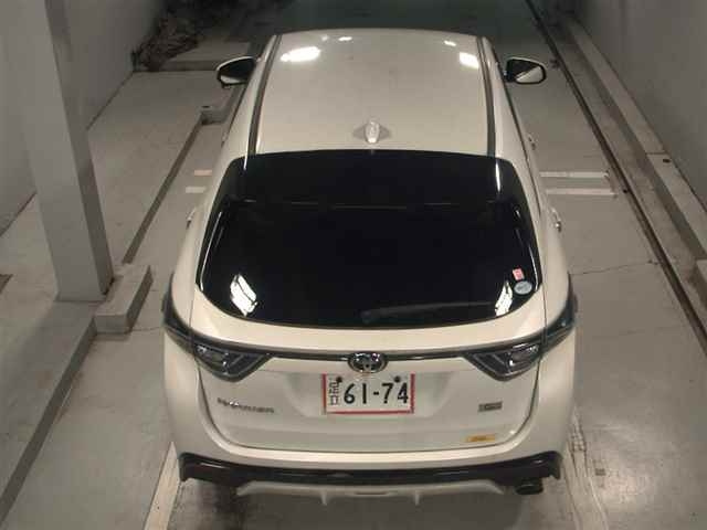 TOYOTA HARRIER 2015