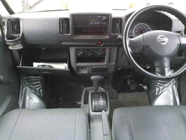 NISSAN CLIPPER VAN 2013