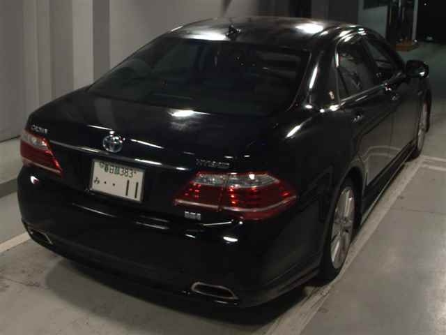 TOYOTA CROWN 2010