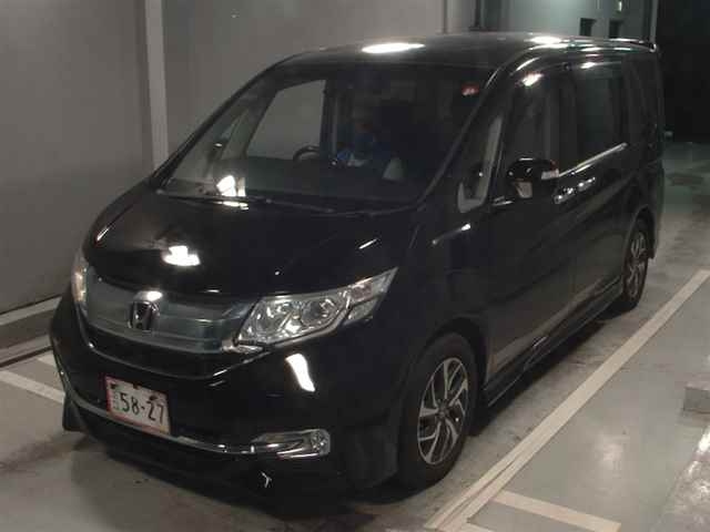 HONDA STEP WAGON 2016