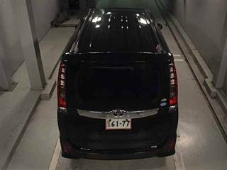 TOYOTA NOAH 2016