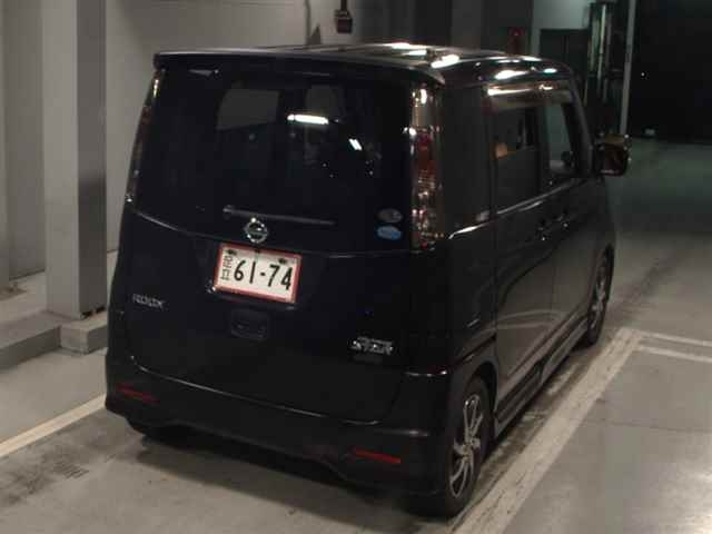 NISSAN ROOX 2010