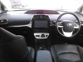 TOYOTA PRIUS 2016