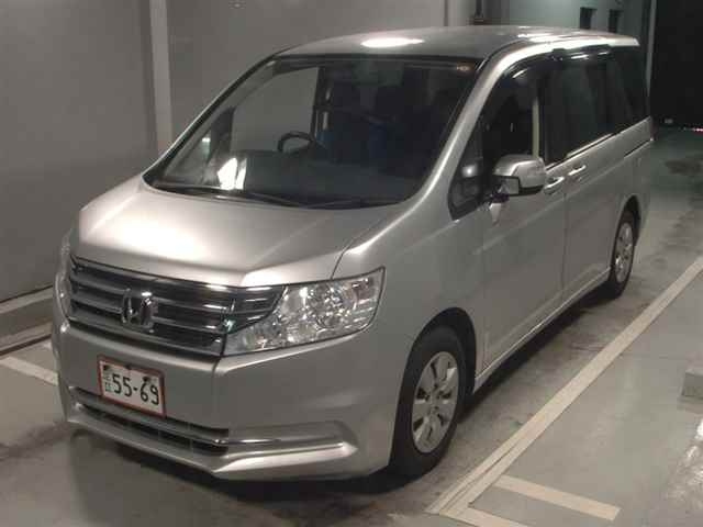 HONDA STEP WAGON 2012