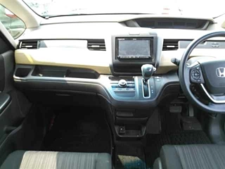 HONDA FREED 2018