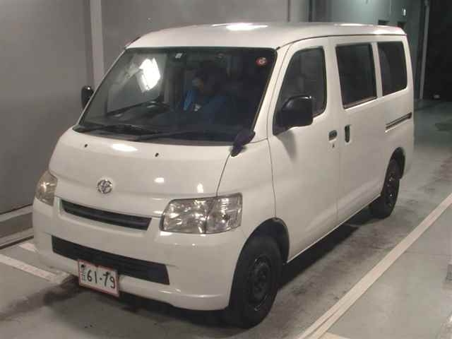 TOYOTA TOWN ACE VAN 2018