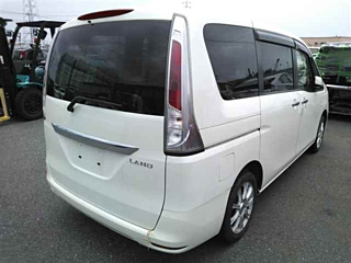 SUZUKI LANDY 2011