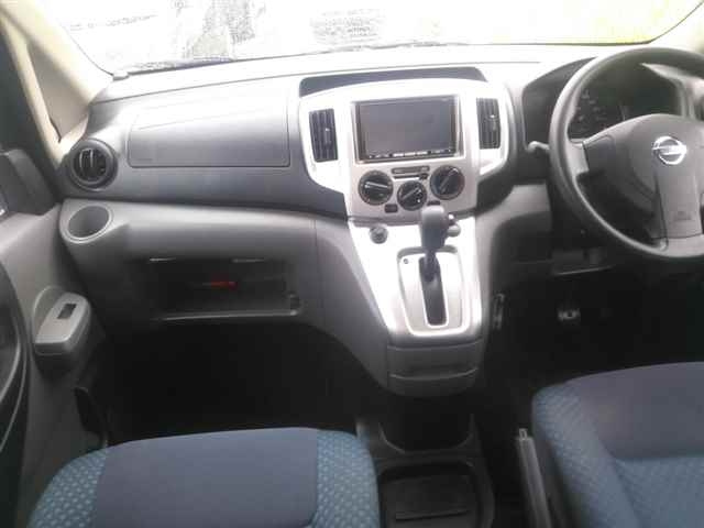 NISSAN NV200 2009