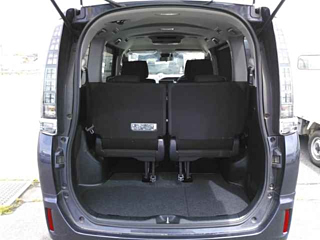 TOYOTA VOXY 2016