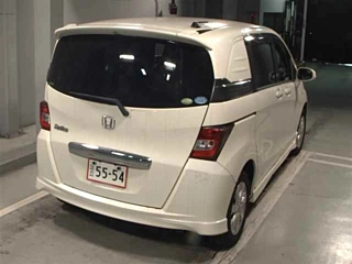 HONDA FREED 2011