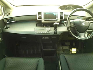 HONDA FREED 2011