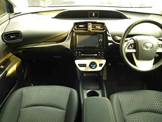 TOYOTA PRIUS 2016