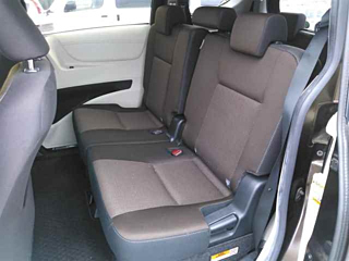 TOYOTA SIENTA 2018