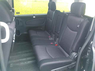 NISSAN SERENA 2013
