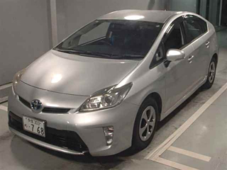 TOYOTA PRIUS 2013